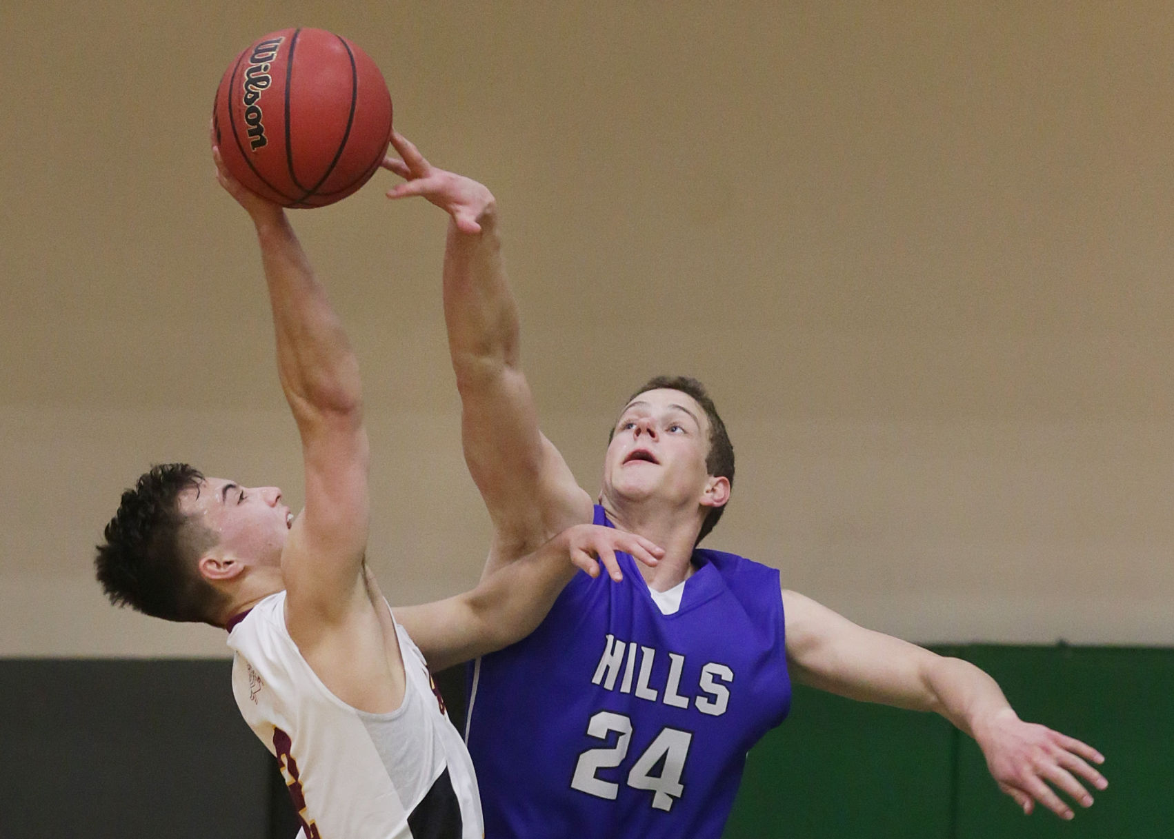 Salpointe Catholic vs. Catalina Foothills in Men's Basketball 4A State Semifinal